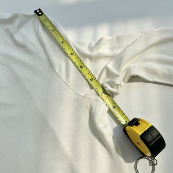 Banana Republic Threadsoft Ivory Long Sleeves Wrap Top Size XS - Picture 7 of 11